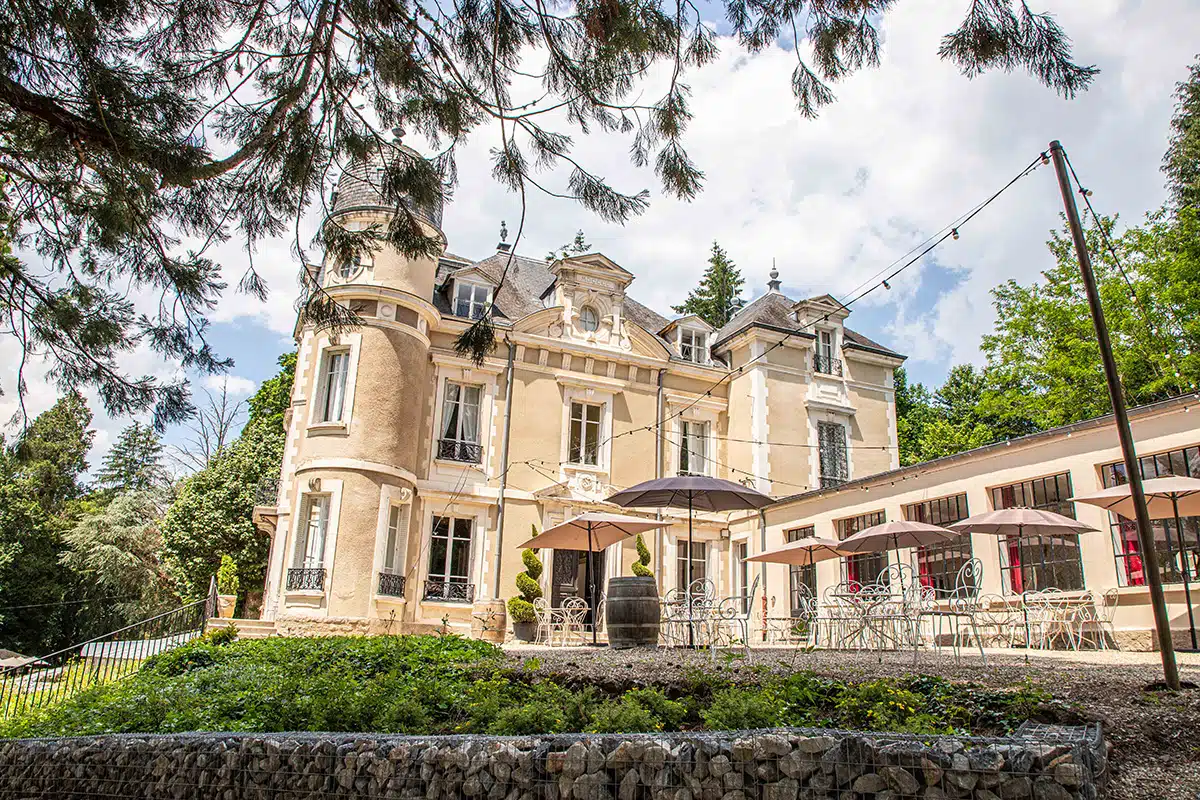 Château de Fretoy en Bourgogne - Façade principale